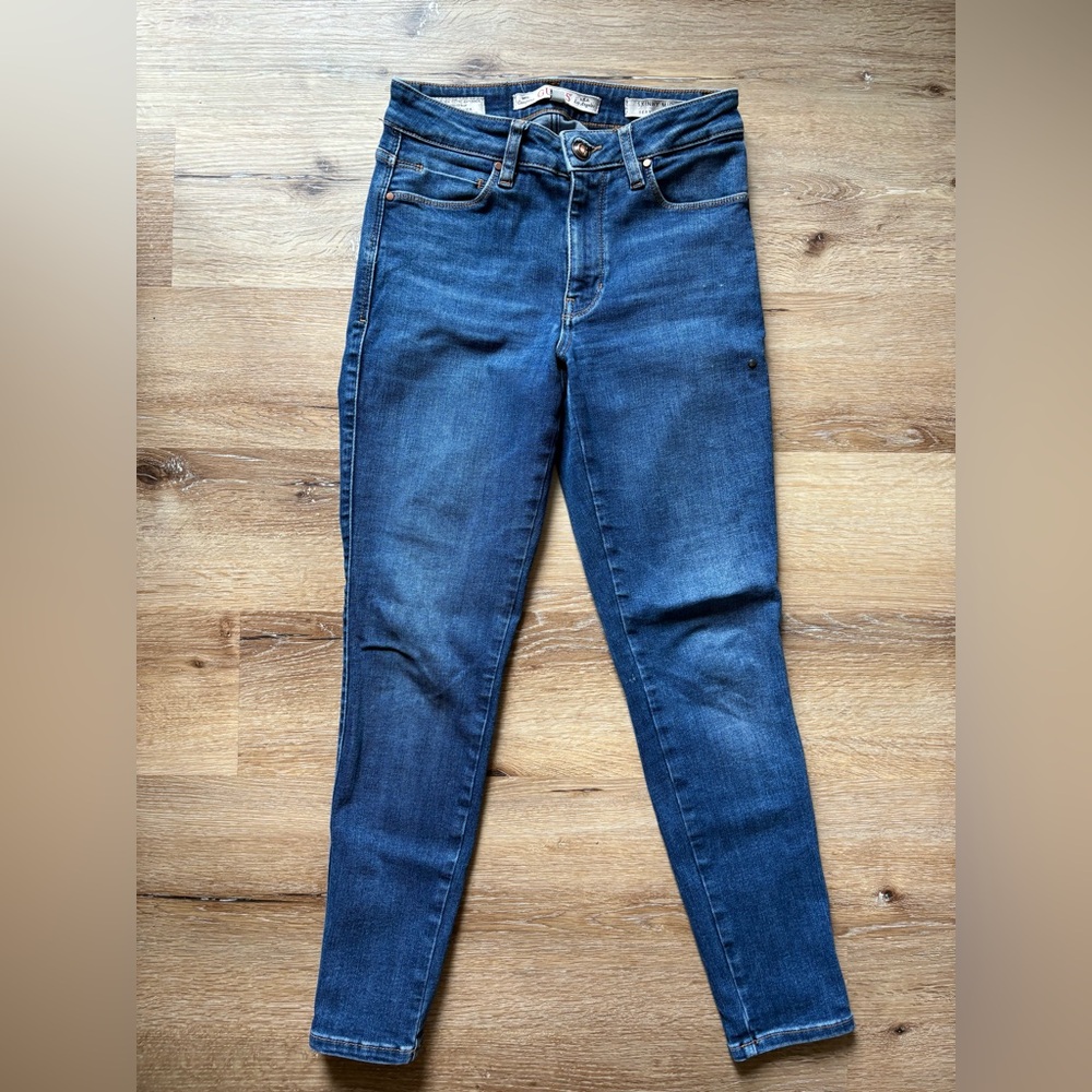 Guess Jeans G05 Skinny Mid-Rise Sexy Curve Dark Wash Denim Jeans View 2
